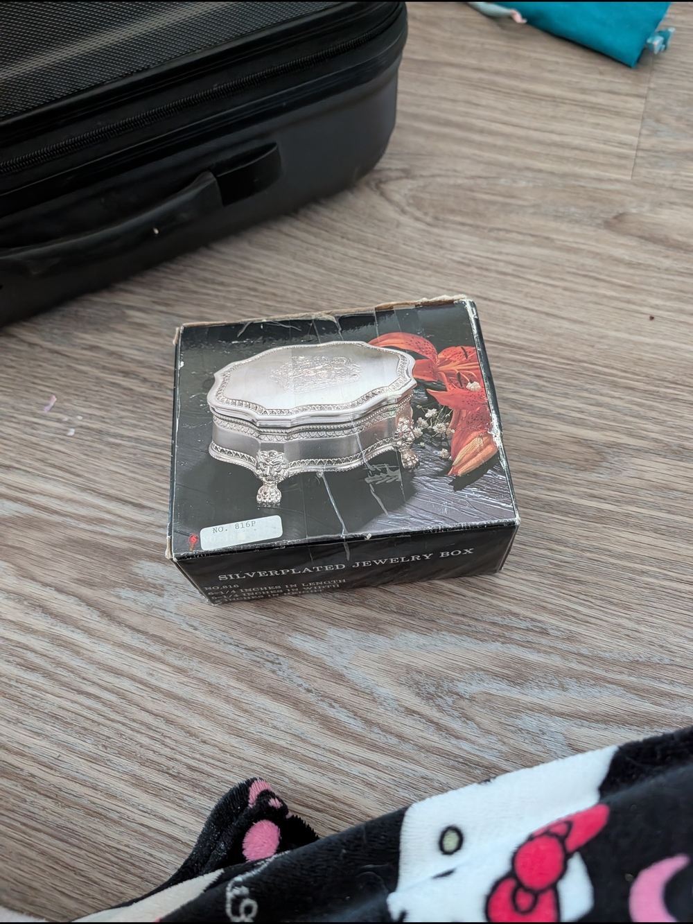 Silver-Plated Jewelry Box - Silver
